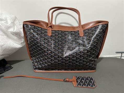 Fun comparison of my recent goyard purchase! : 